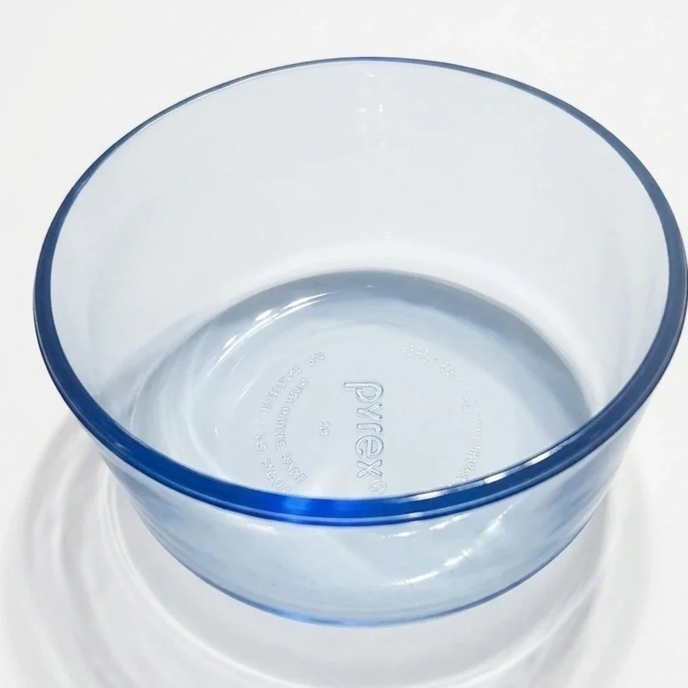 Vintage Pyrex 7200 Clear Light Blue Tint‎ Glass Storage Bowl Made in USA 2 Cup